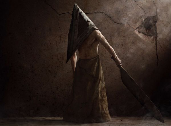La spada di Pyramid Head ricreata dai Man at Arms.jpg La spada di Pyramid Head ricreata dai Man at Arms.jpg